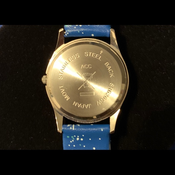 Blue Snowflake watch - Picture 3 of 3